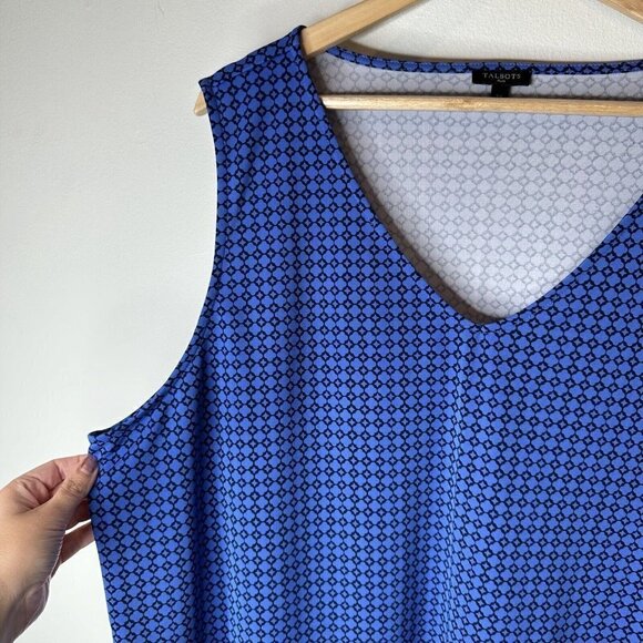 Talbots Womens Blue Diamond Print V Neck Sleeveless Stretch Blouse 3X Plus UPF - Picture 4 of 9